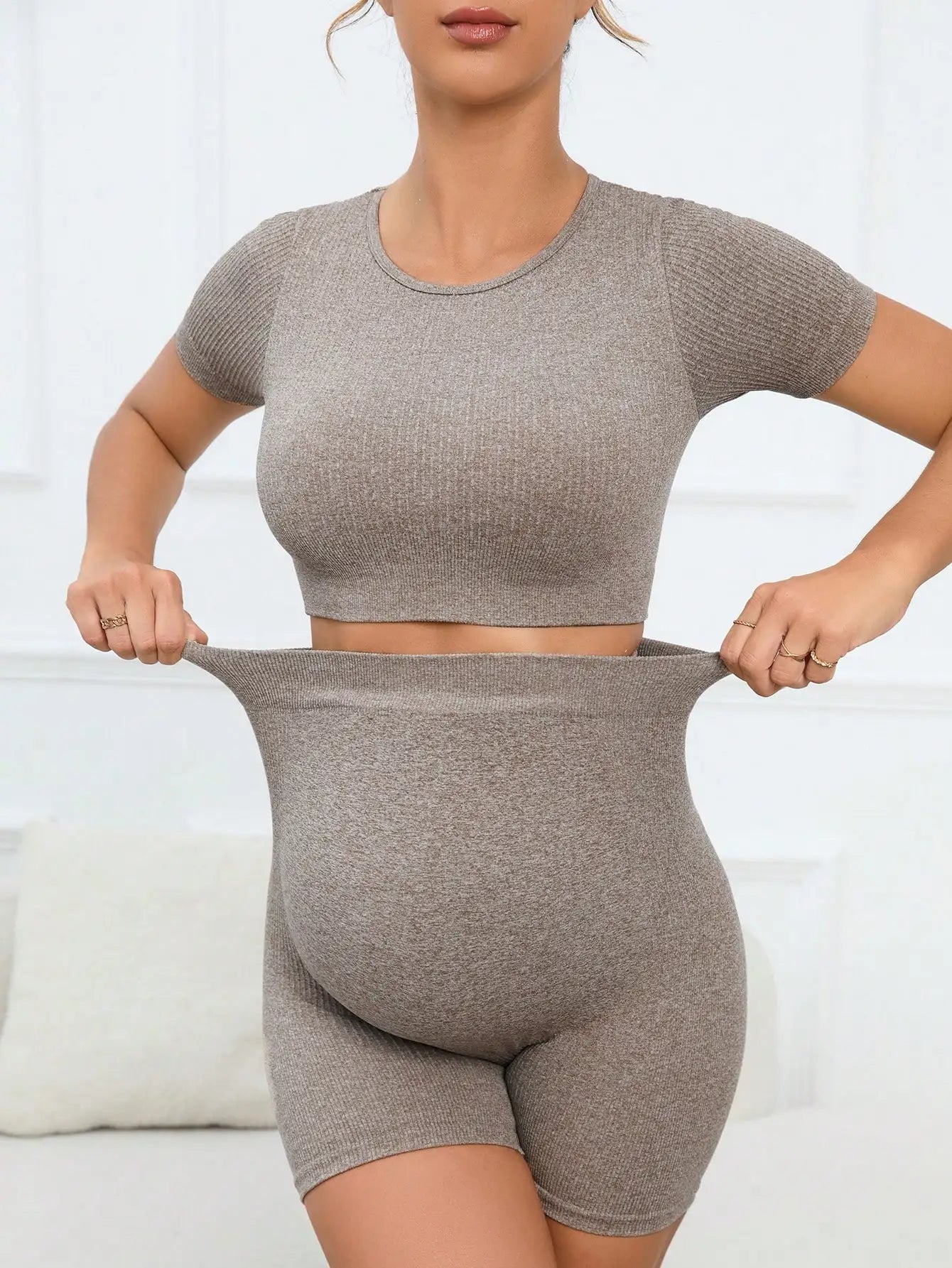 Summer Maternity Safe Pants Wearable Seamless Yoga Pants Anti-exposure Three-quarter Base Shark Pants For Women